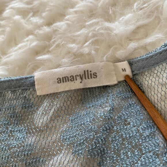 Amaryllis Blue Embroidered Sleeveless Baby Doll Tank Top Size Medium - Picture 3 of 7